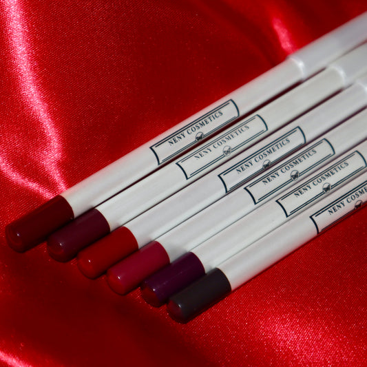 LIP LINERS